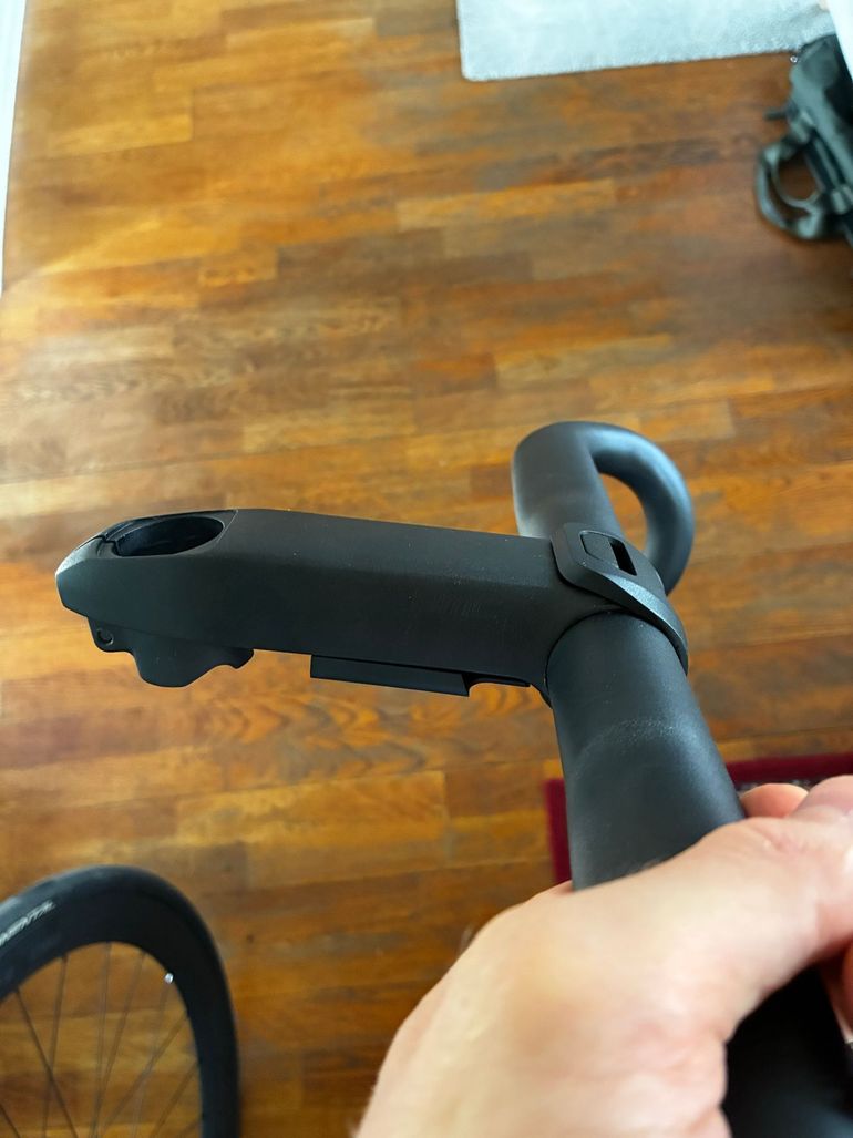 Used Bmc ICS 2 Handlebar/Stem 2024 bike — image 4 of 4