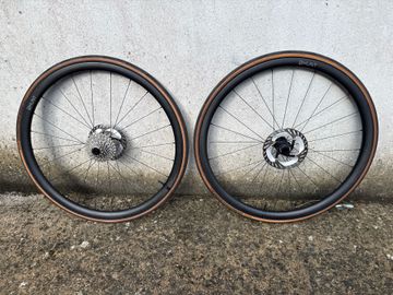 Hunt 30 Carbon Disc Wheelset 2025 bike usato — immagine 1 di 6