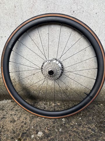Hunt 30 Carbon Disc Wheelset 2025 bike usato — immagine 3 di 6