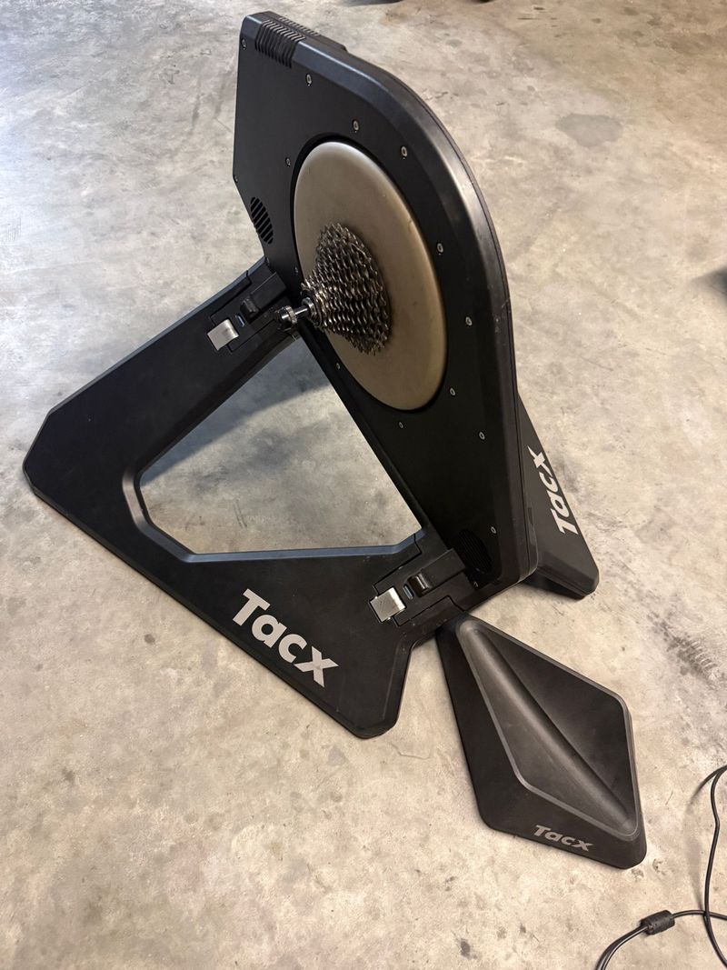 Used Tacx NEO Smart T2800 Cycling Accessories
