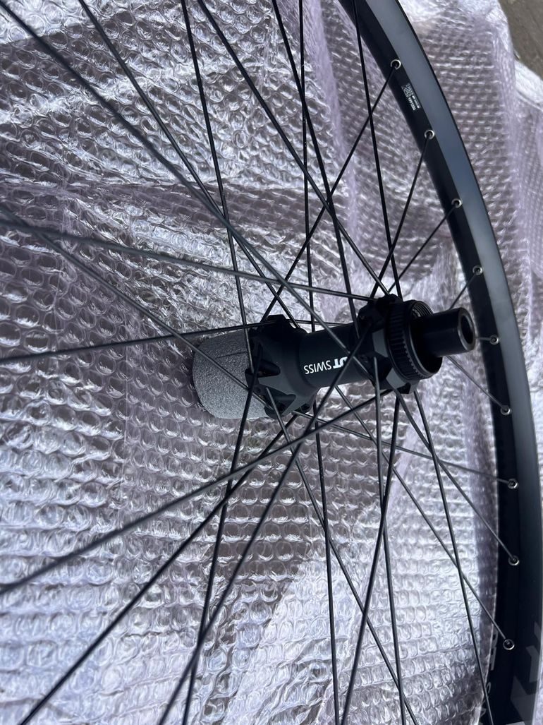 Dt Swiss E1900 2022 bike de segunda mano — imagen 4 de 5