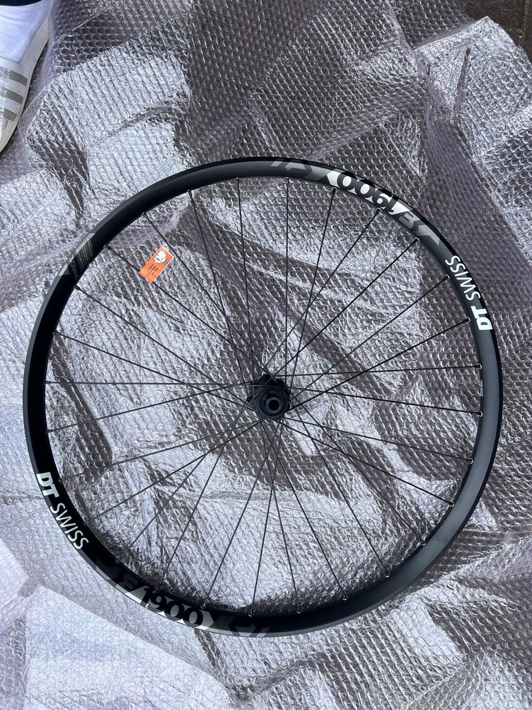 Dt Swiss E1900 2022 bike de segunda mano — imagen 2 de 5