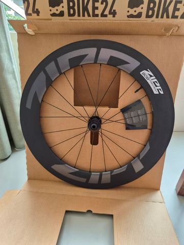 Zipp 808 Firecrest bike d'occasion — image 1 sur 2