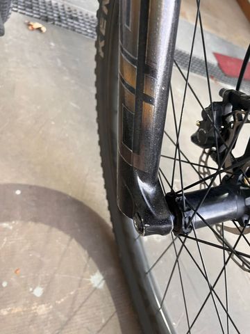 Used RockShox SID Select+ Fork 2021 bike — image 3 of 5