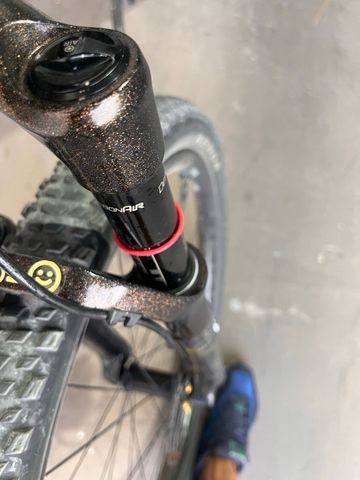 Used RockShox SID Select+ Fork 2021 bike — image 4 of 5