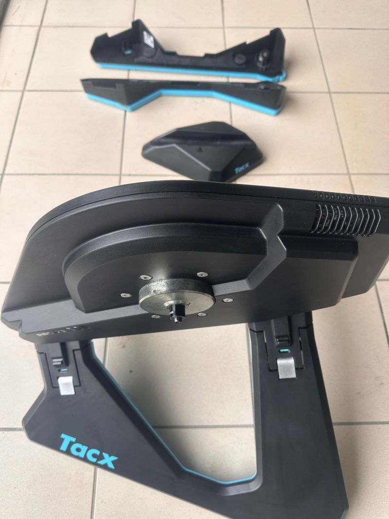 Used Tacx neo 2 t 2024 Cycling Accessories