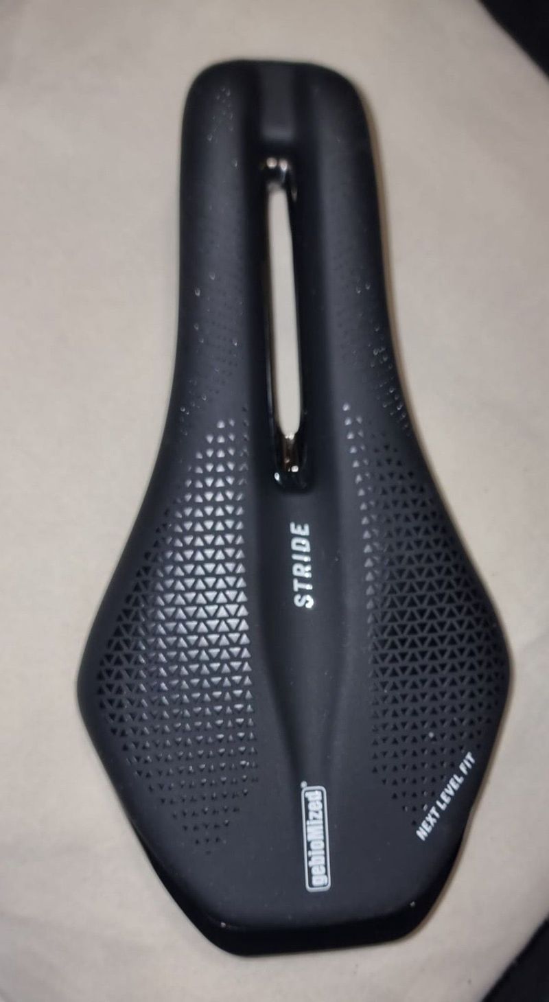 Used gebioMized Stride S Triathlon Saddle Saddles & Seatposts
