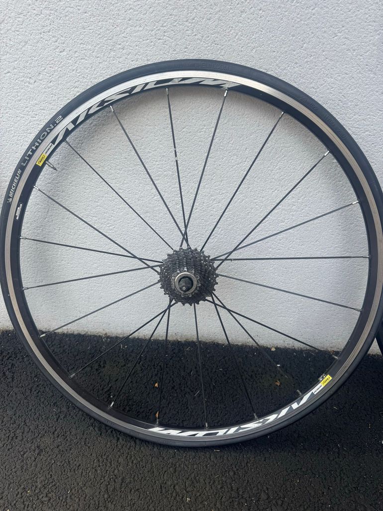 Used Mavic Ksyrium Elite 2010 bike — image 4 of 5