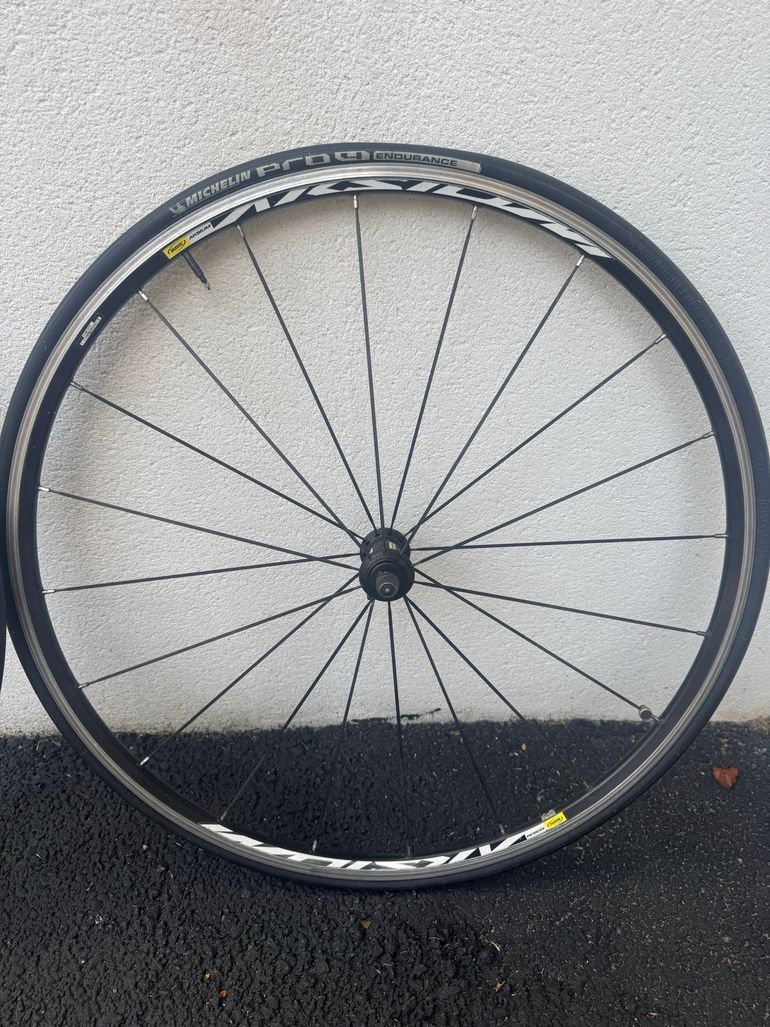 Used Mavic Ksyrium Elite 2010 bike — image 5 of 5