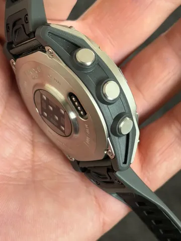 Used Garmin fenix 8 pro bike — image 4 of 6