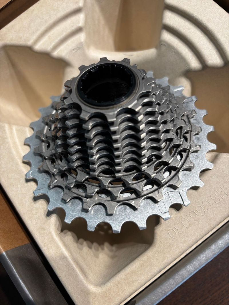 Używany Sram RED XG-1290 Cassette 2025 Drivetrain & Pedals