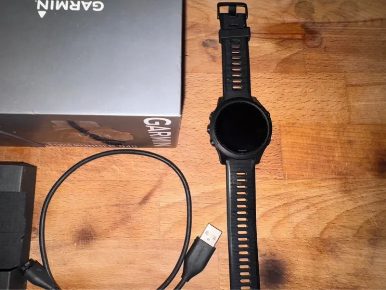 Used Garmin Forerunner 945 bike — image 4 of 7
