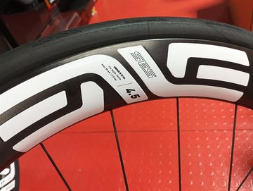 Used Enve SES 4.5 Disc 2026 bike — image 2 of 6