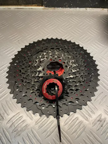 Used Sunrace 11V Sprocket bike — image 2 of 3