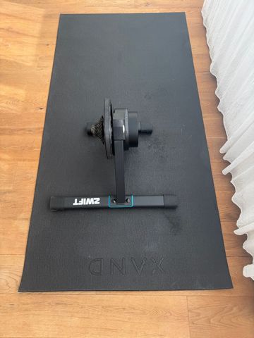 Gebrauchtes Elite Training Mat bike — Bild 2 von 2