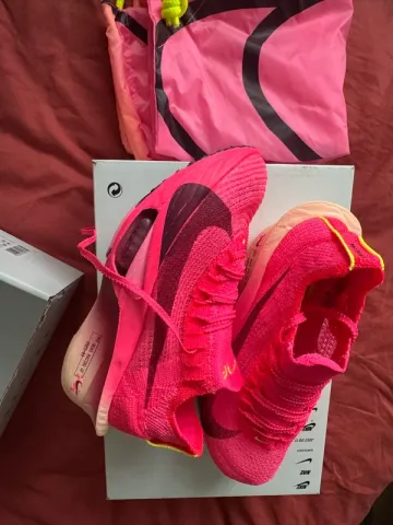 Used Nike Alphafly 3 bike — image 1 of 7