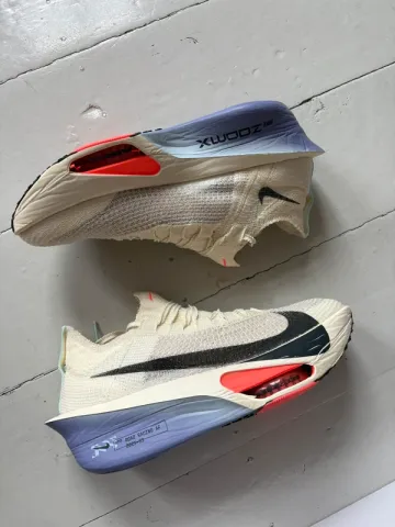 Used Nike Alphafly 3 bike — image 1 of 3