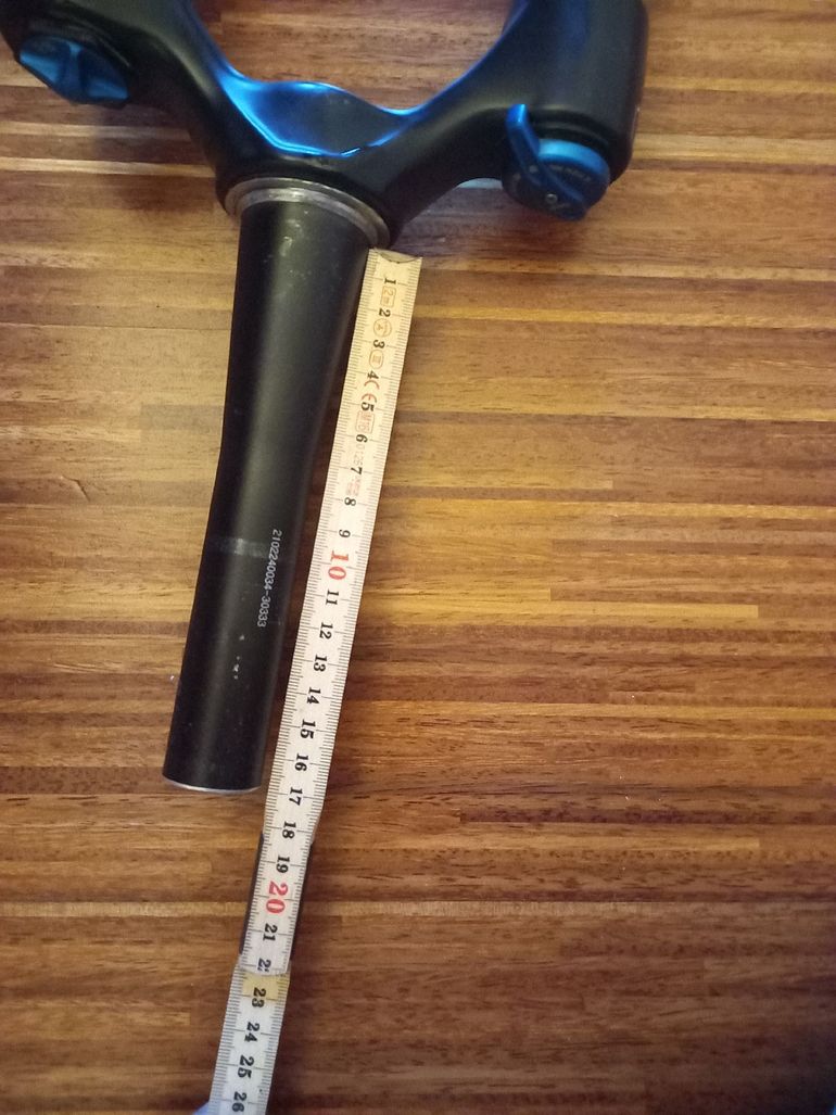 Fox 38 Performance Fork 2022 bike d'occasion — image 3 sur 6