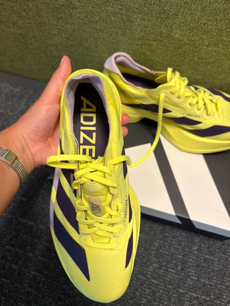 Used Adidas Adizero Adios Pro 4 W bike — image 4 of 15