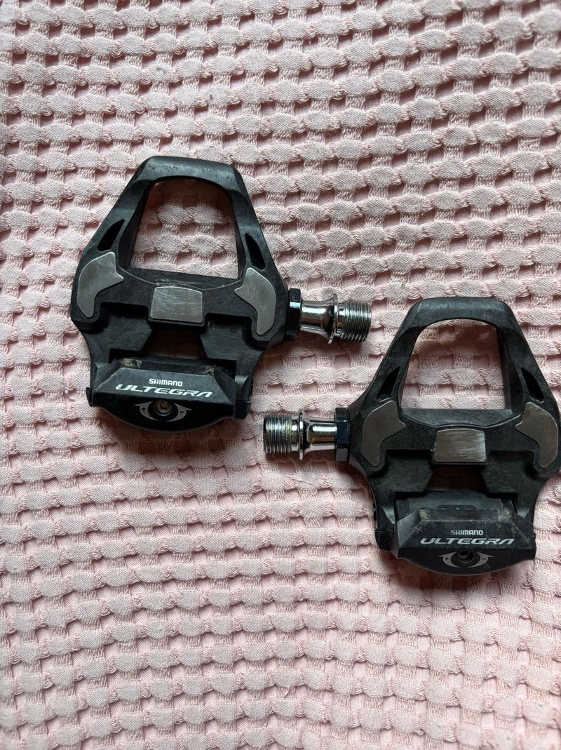 Used Shimano Ultegra PD-R8000 2021 Drivetrain & Pedals