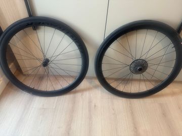 Bontrager Aeolus Pro 37 2022 bike d'occasion — image 1 sur 3