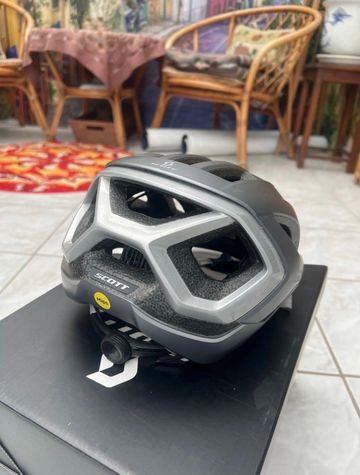 Scott Centric Plus Helmet 2024 bike d'occasion — image 3 sur 3