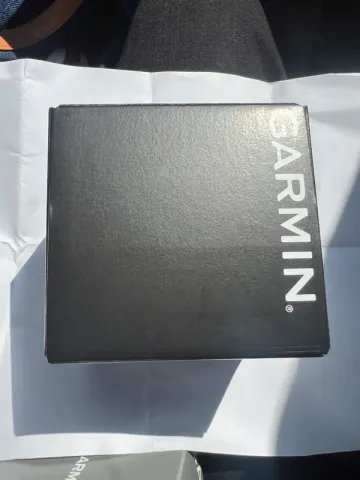 Used Garmin Venu 4 bike — image 3 of 4