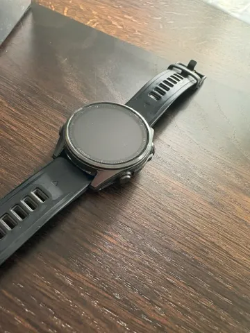 Used Garmin Fenix 8 43mm Amoled Sapphire 2025 bike — image 5 of 10