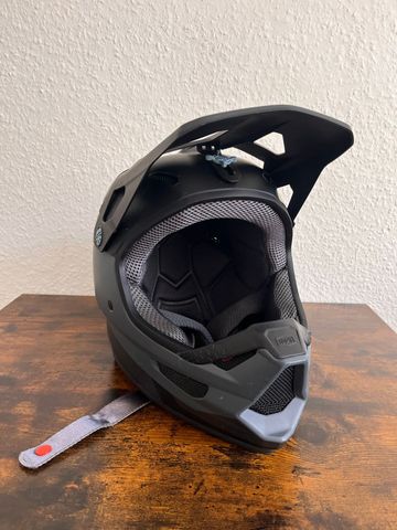 Tweedehands Cube Status X DH Helmet 2025 bike — afbeelding 1 van 7