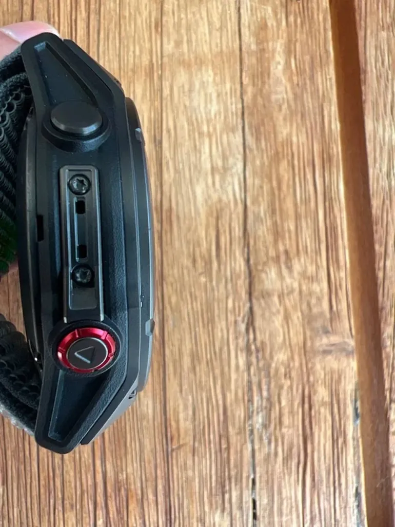 Used Garmin Fenix 8 Pro bike — image 5 of 5
