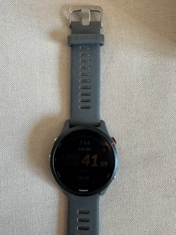 Used Garmin Forerunner 255 bike — image 3 of 5