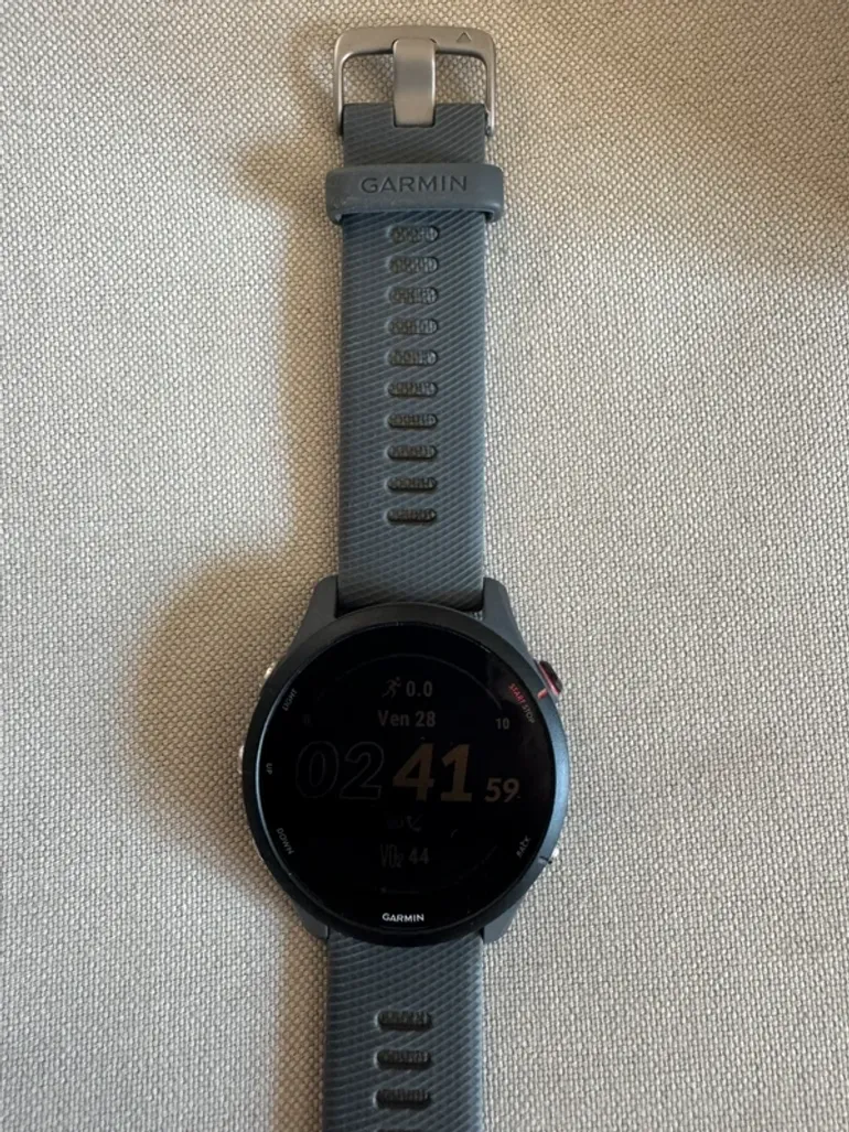 Used Garmin Forerunner 255 bike — image 3 of 5