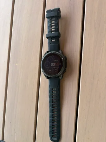 Used Garmin Fēnix 8 Solar Sapphire 47 mm bike — image 3 of 4