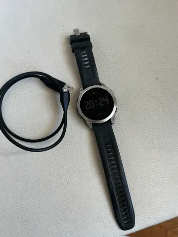 Used Garmin Fenix 7 bike — image 3 of 7