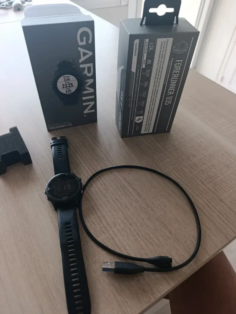 Used Garmin Forerunner 935 bike — image 3 of 6