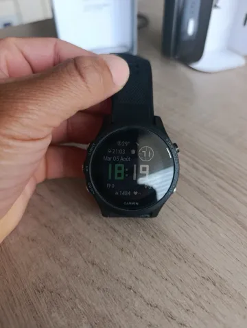Used Garmin Forerunner 935 bike — image 4 of 6