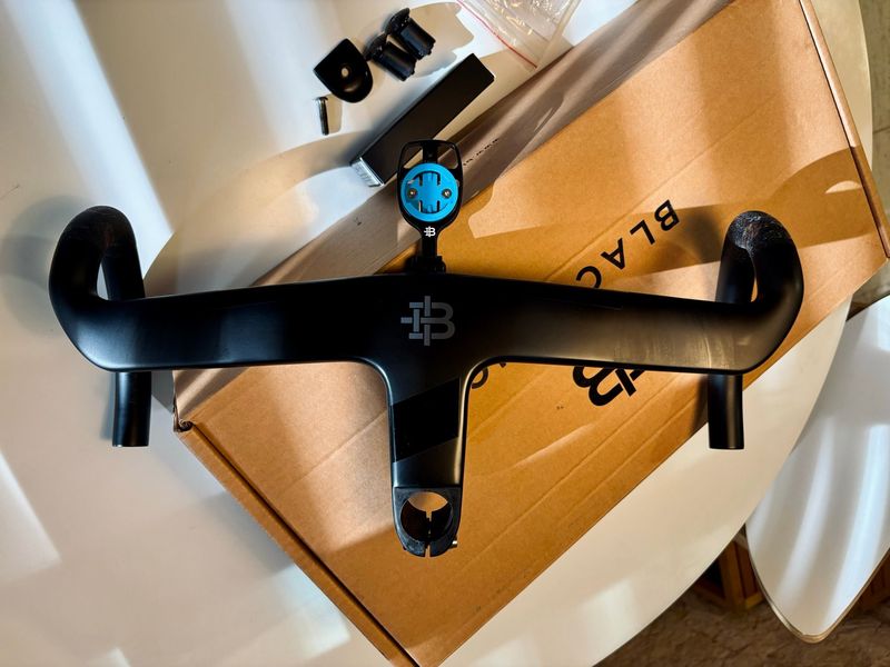 Used Black Inc Integrated Aero Carbon Handlebar Cockpit