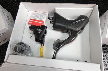 Used Campagnolo Super Record 12 Mechanical Hydraulic Brake bike — image 4 of 14