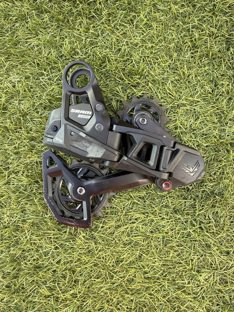 Gebrauchtes Sram S-Series 1000 T-Type Axs 12V 2026 Drivetrain & Pedals