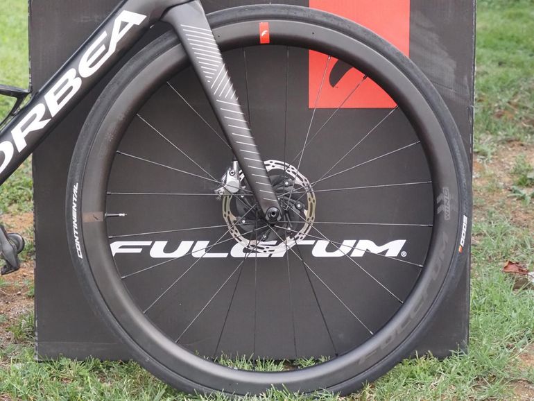 Used Fulcrum Wind 42 2025 bike — image 4 of 5