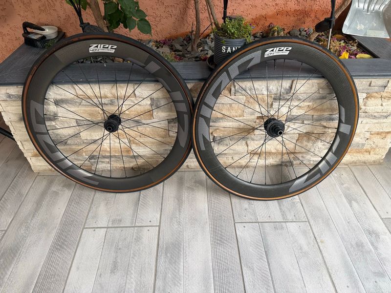 Gebrauchtes Zipp 404 Firecrest Disc Wheelset Wheels
