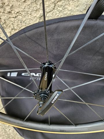 Cadex 42/65 Wheelset bike d'occasion — image 10 sur 11