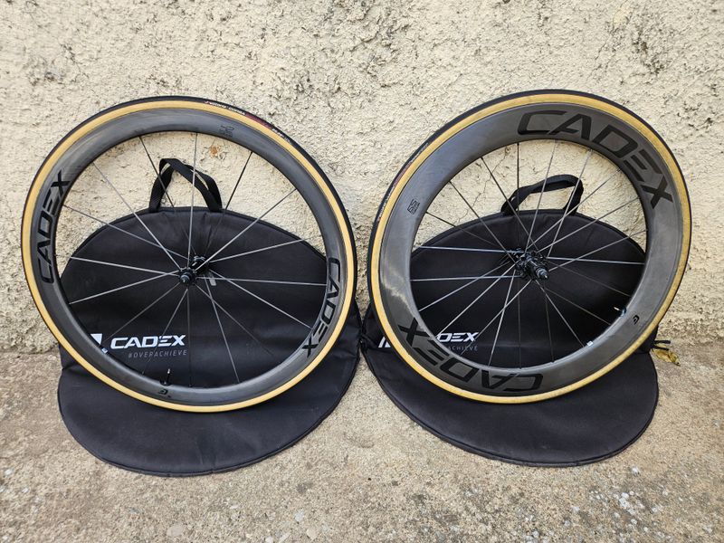 Tweedehands Cadex 42/65 Wheelset Wheels