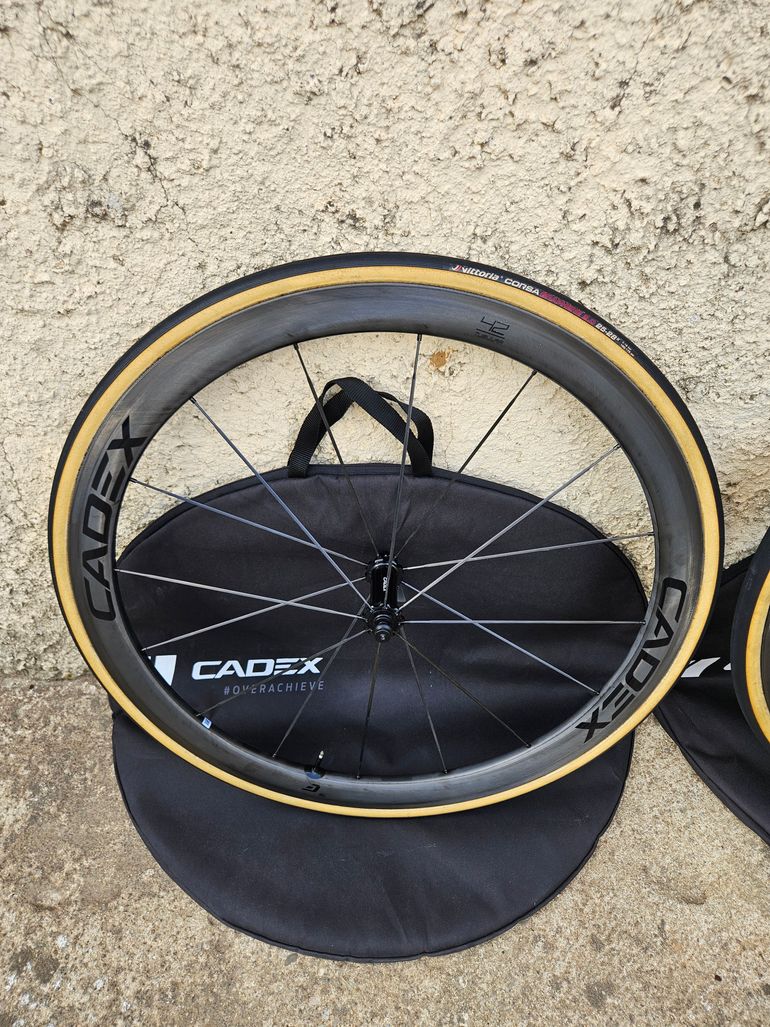 Cadex 42/65 Wheelset bike d'occasion — image 2 sur 11