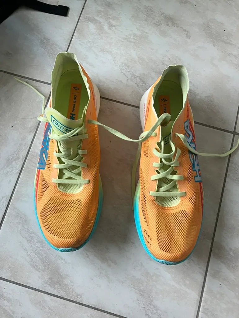 Used Hoka Cielo Road bike — image 2 of 4