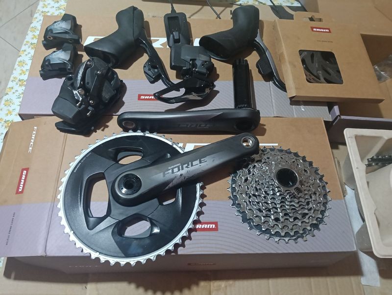 Použité Sram Force AXS 12s Groupset 2024 Groupset
