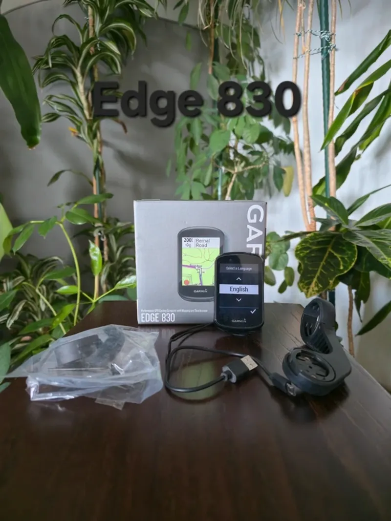 Garmin Edge 830 Cycling Accessories d'occasion