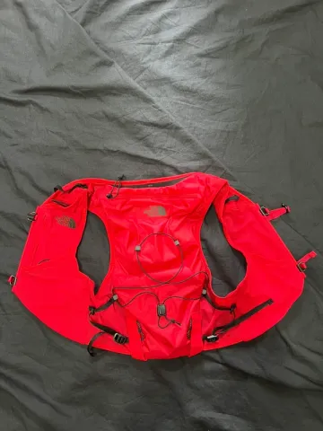 Used The North Face Trail Running Vest 5L bike — image 4 of 5
