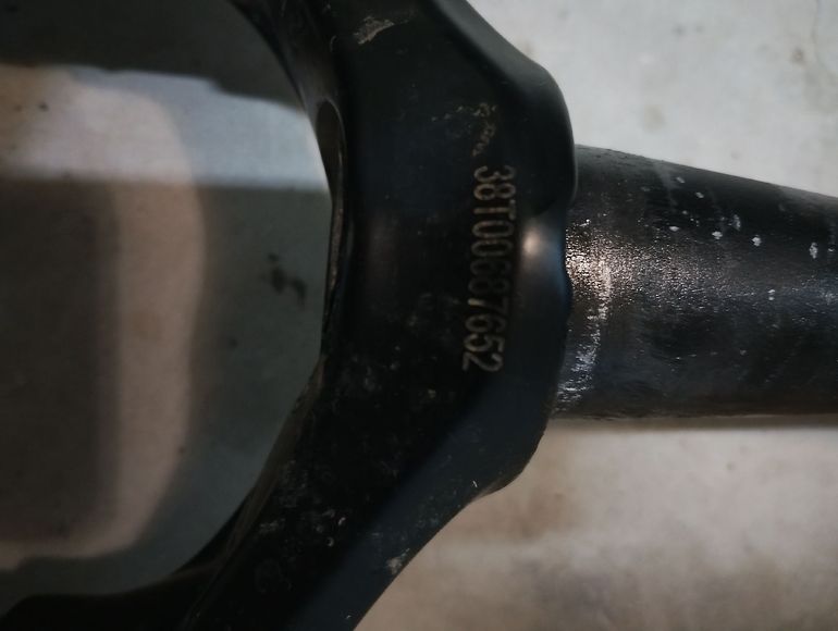 Použité RockShox Silver Fork 2022 bike — obrázek 3 z 4