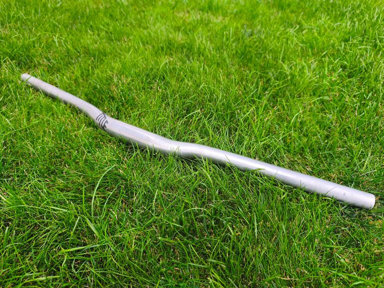 Used Chromag Custom Made Title Handlebars bike — image 6 of 6